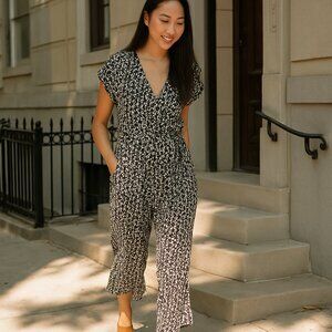 Free People Black Floral Wide Leg V Neck Jumpsuit Size 4